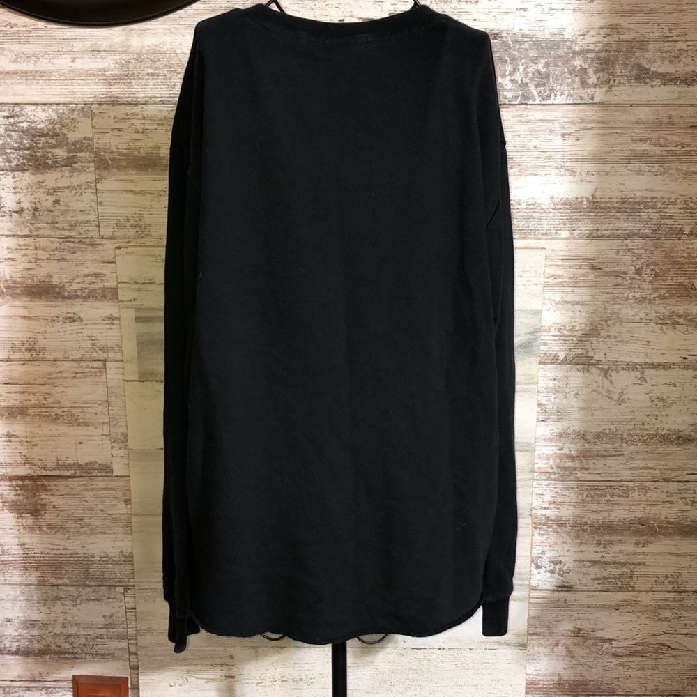 Pink Victoria's Secret sweatshirt crew neck top size medium black and white​​​ - Picture 6 of 6